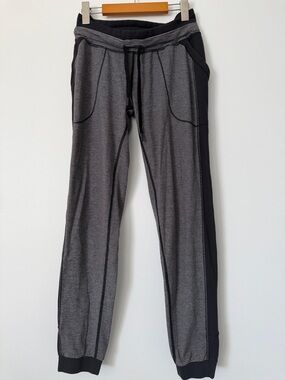 Lululemon Ready to Rulu Pants size 6